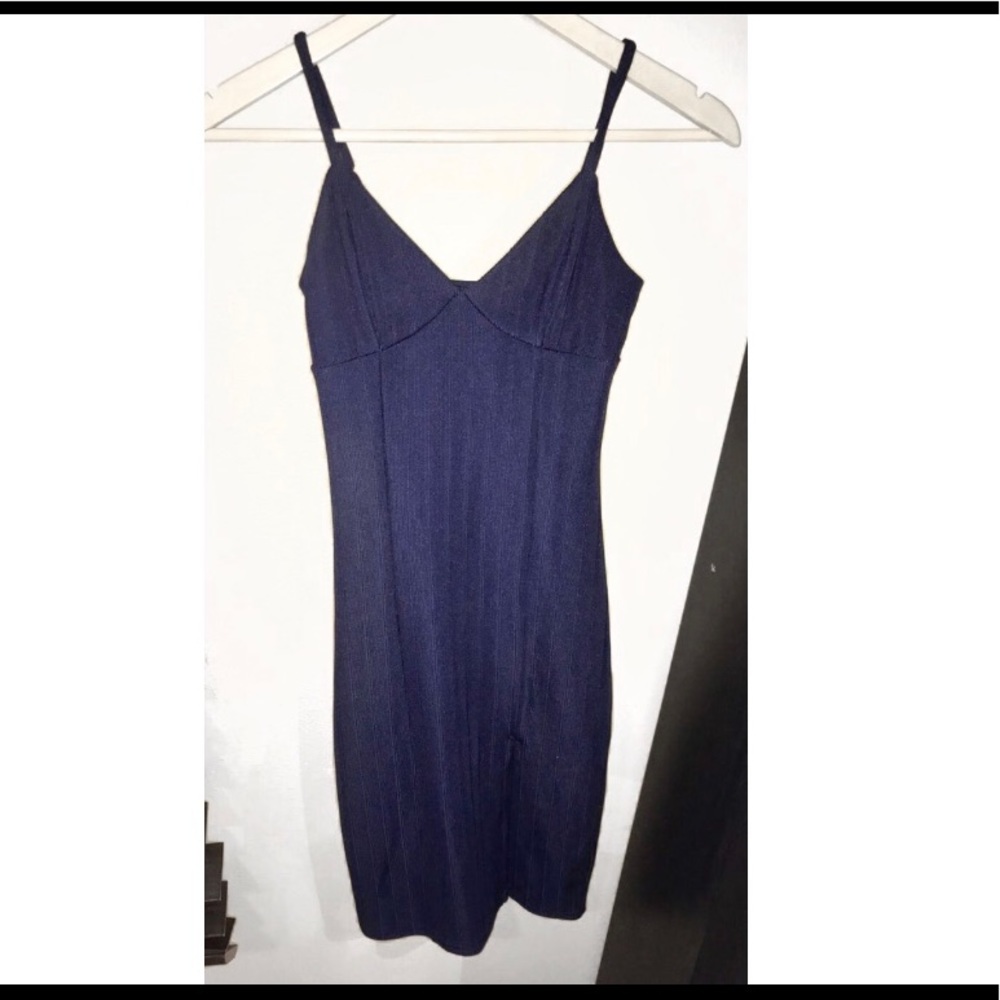 A blue dress 💙